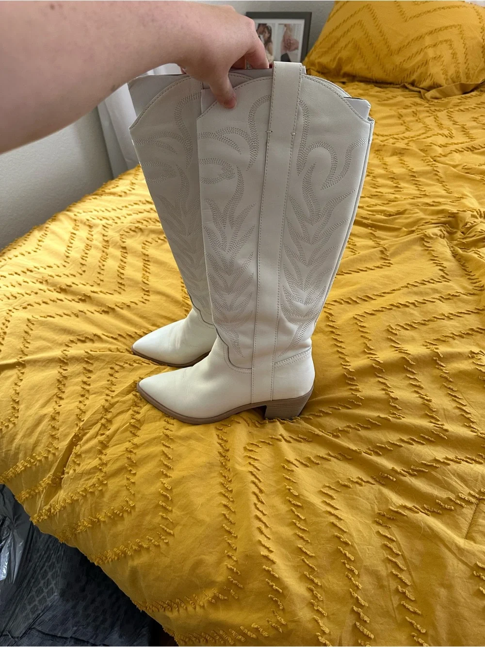 Dolce Vita White Pointed-Toe Western Knee-High Boots